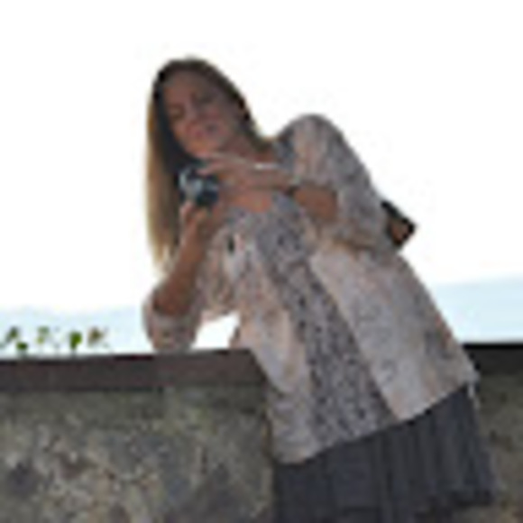 Meet your Posher, Susan - Picture 1 of 1